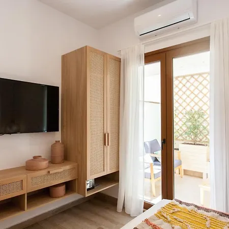 Blue Jasmine 干尼亞