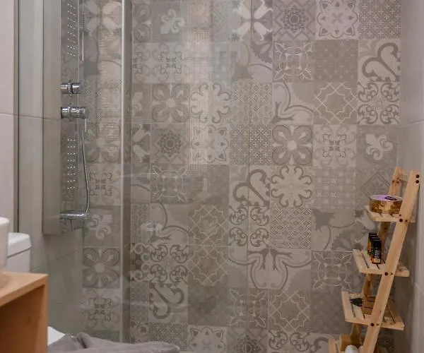 Blue Jasmine * Chania (Crete)